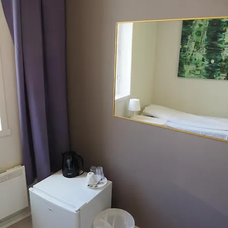 Budget Hotel 2*